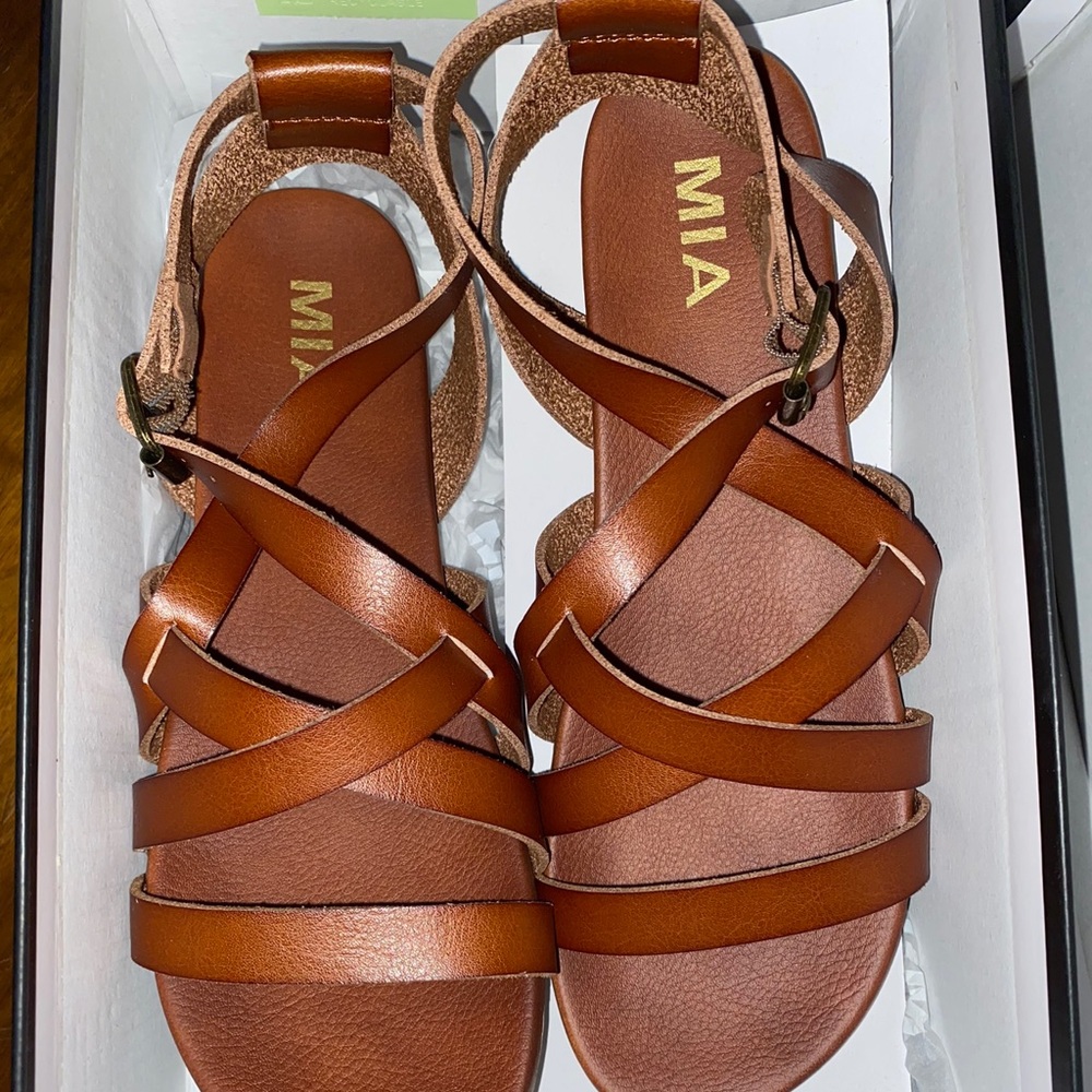 MIA sandals
